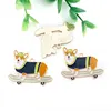 Skateboard Dog 31x25mm