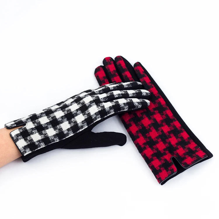 Fancy Gloves