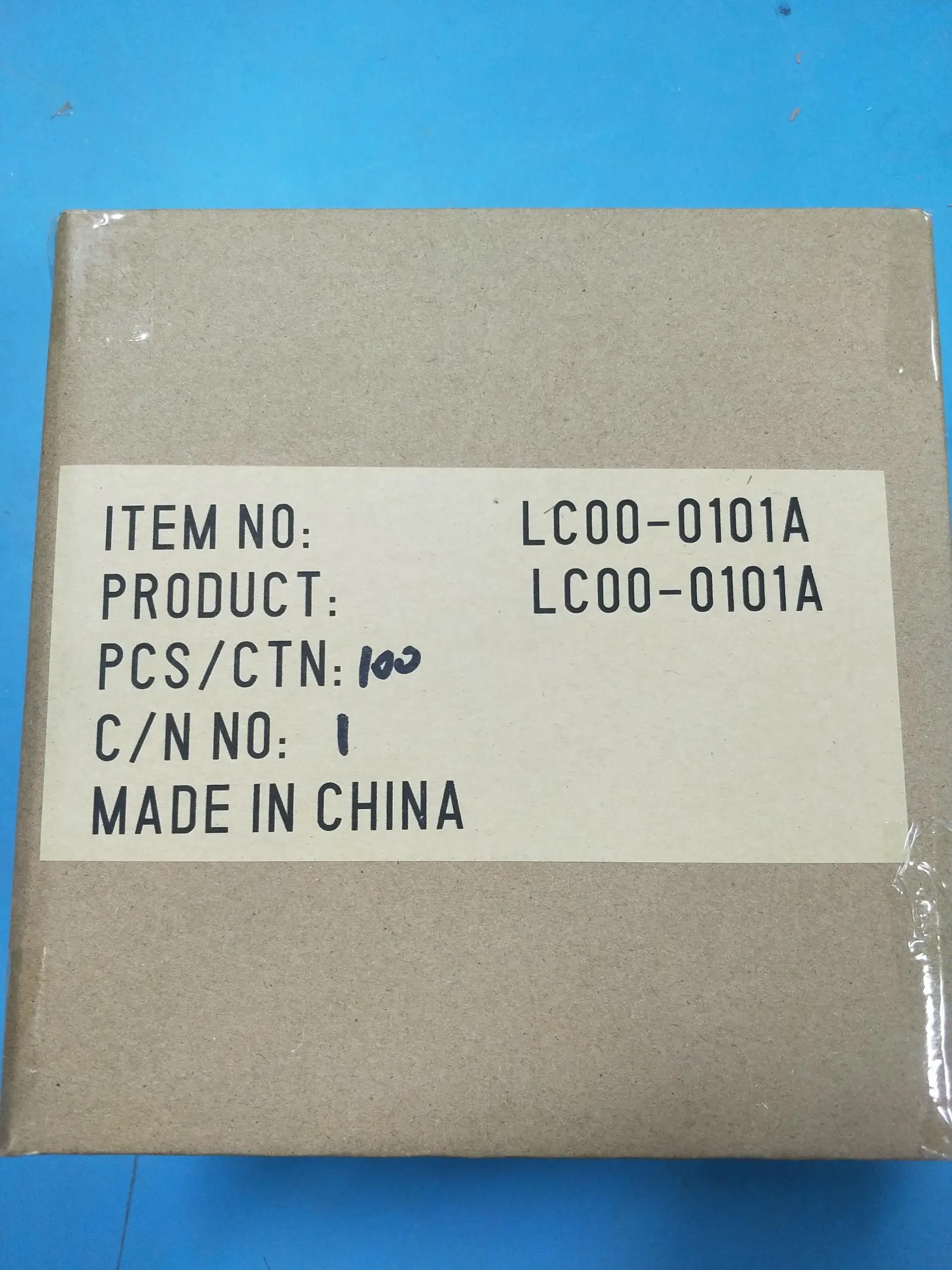 
Блеск для губ тонированный светло-розовый блестящий мини-блеск для губ от поставщика AKIACO 