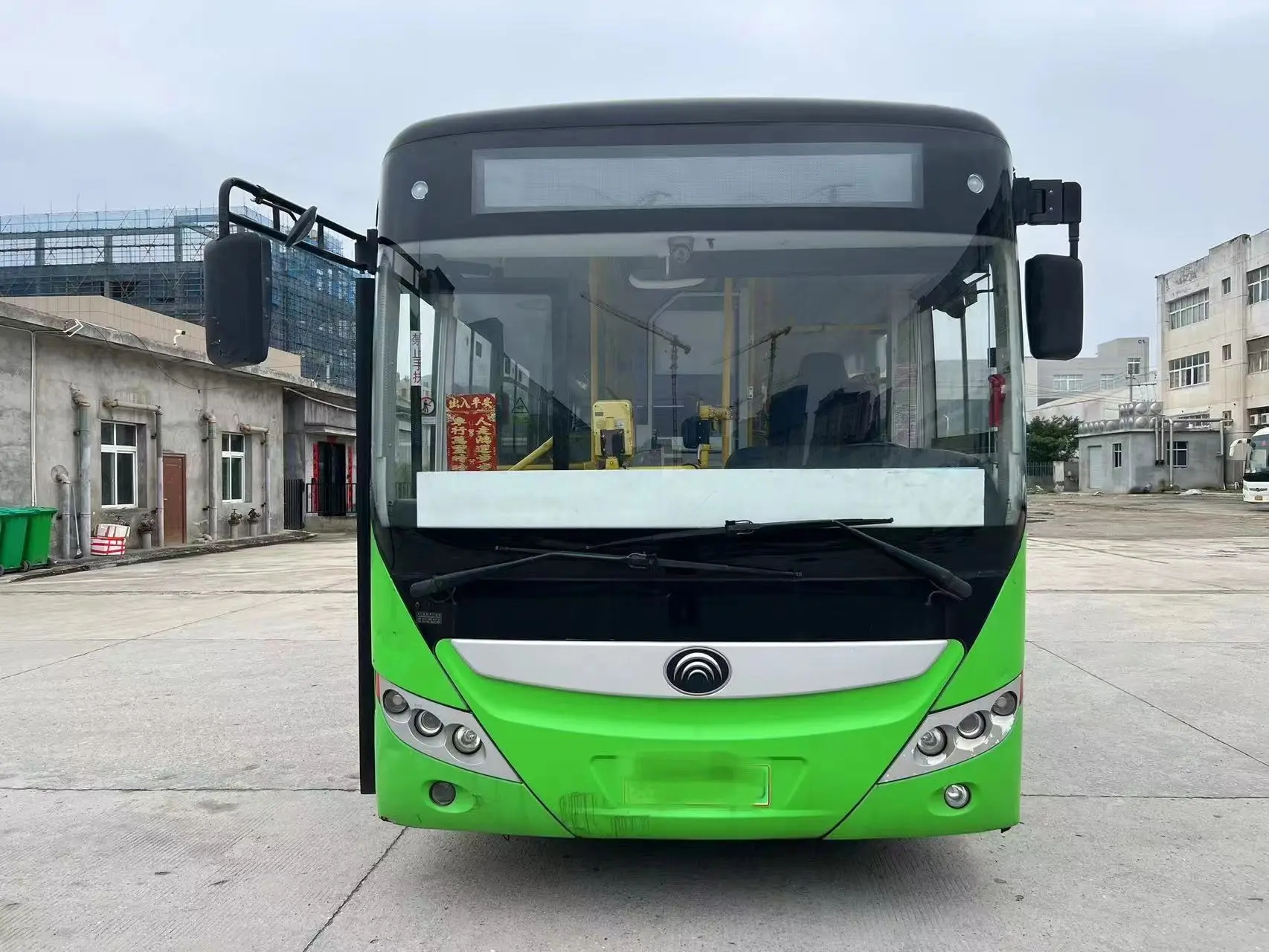 China Cheap Price Youtong E8 53 Seater Pure Electric Sightseeing Bus 8M New Energy Used Electric City Vehicles Bus