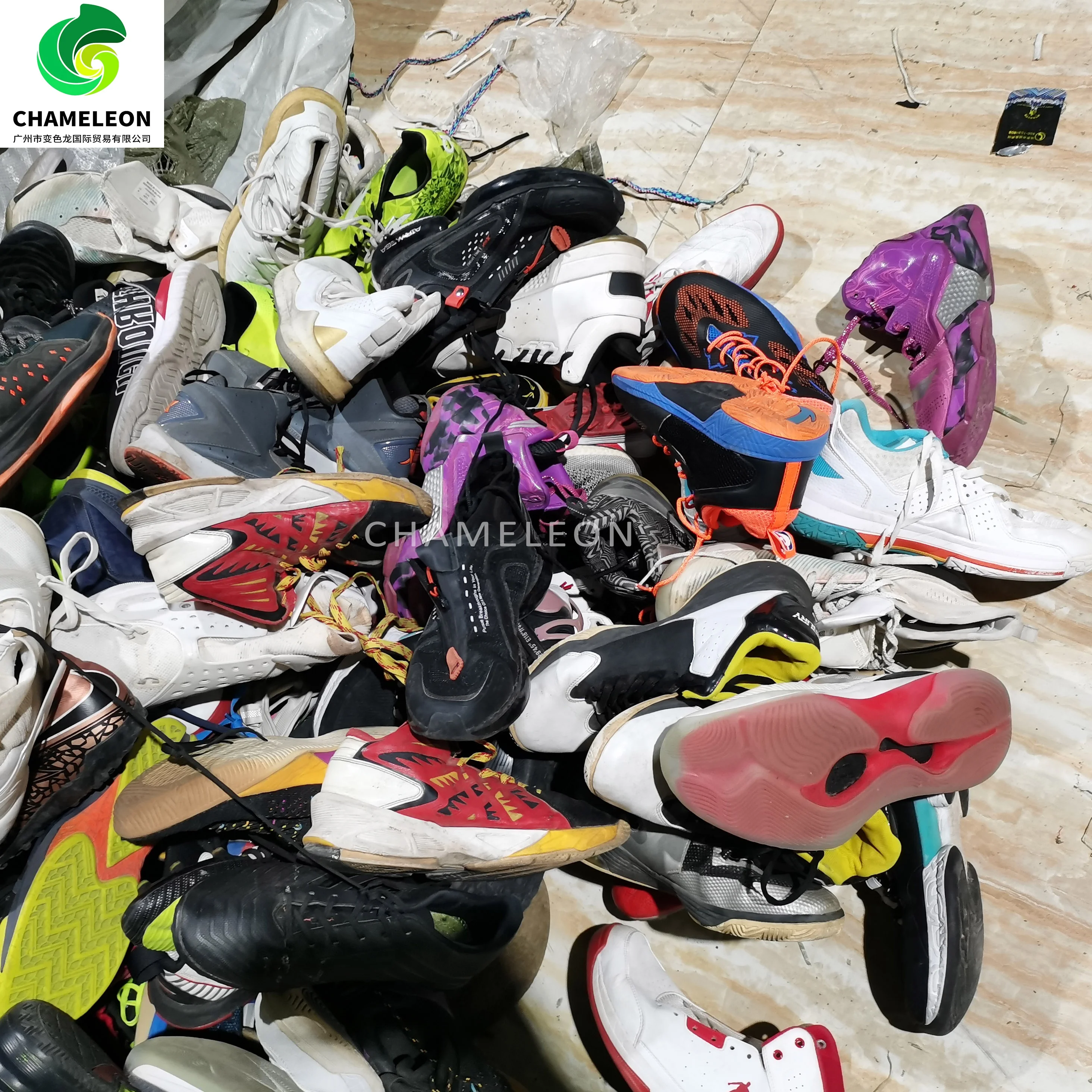 Breathable Sports Shoes Men Big Size Second Hand Basketball Shoes In