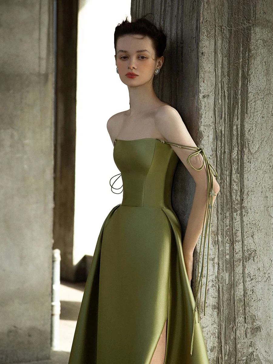 AL1209 Hot Sale Elegant Wedding Evening Dresses Green Bridal Simple Tube  Top Crystal Ruffles Decor Sage Green Bridesmaid Dress