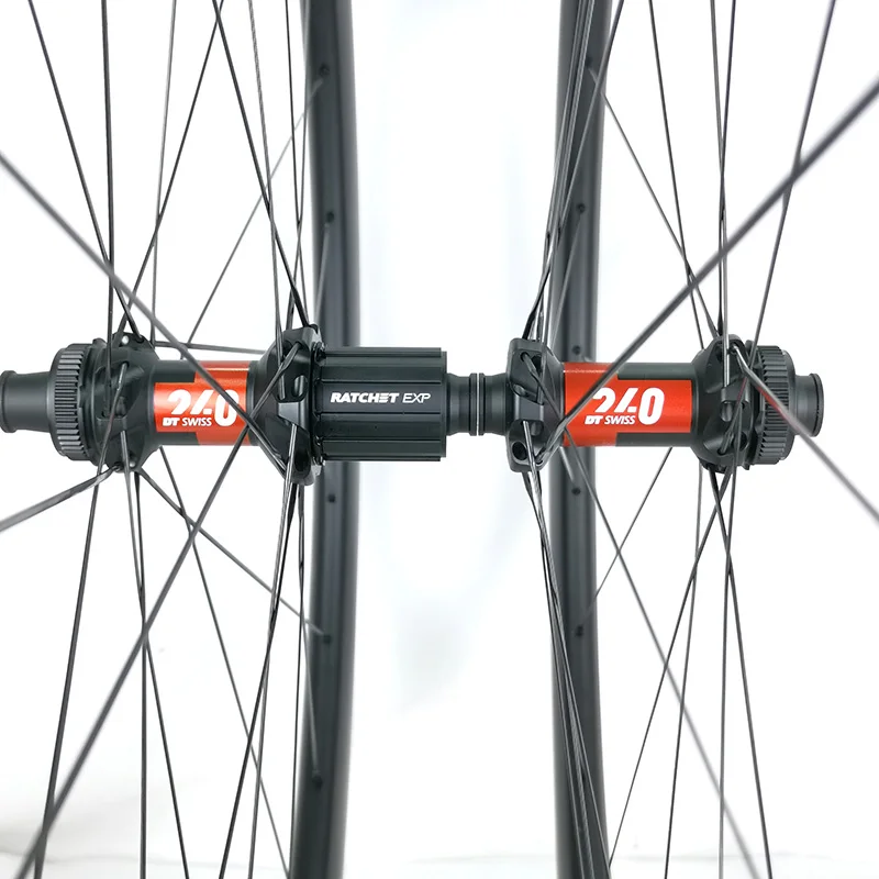 Roues Vélo Route 700C Carbone 30/40/50 Mm – Frein Disque 6 Griffes – Compatibles 7 à 11 Vitesses