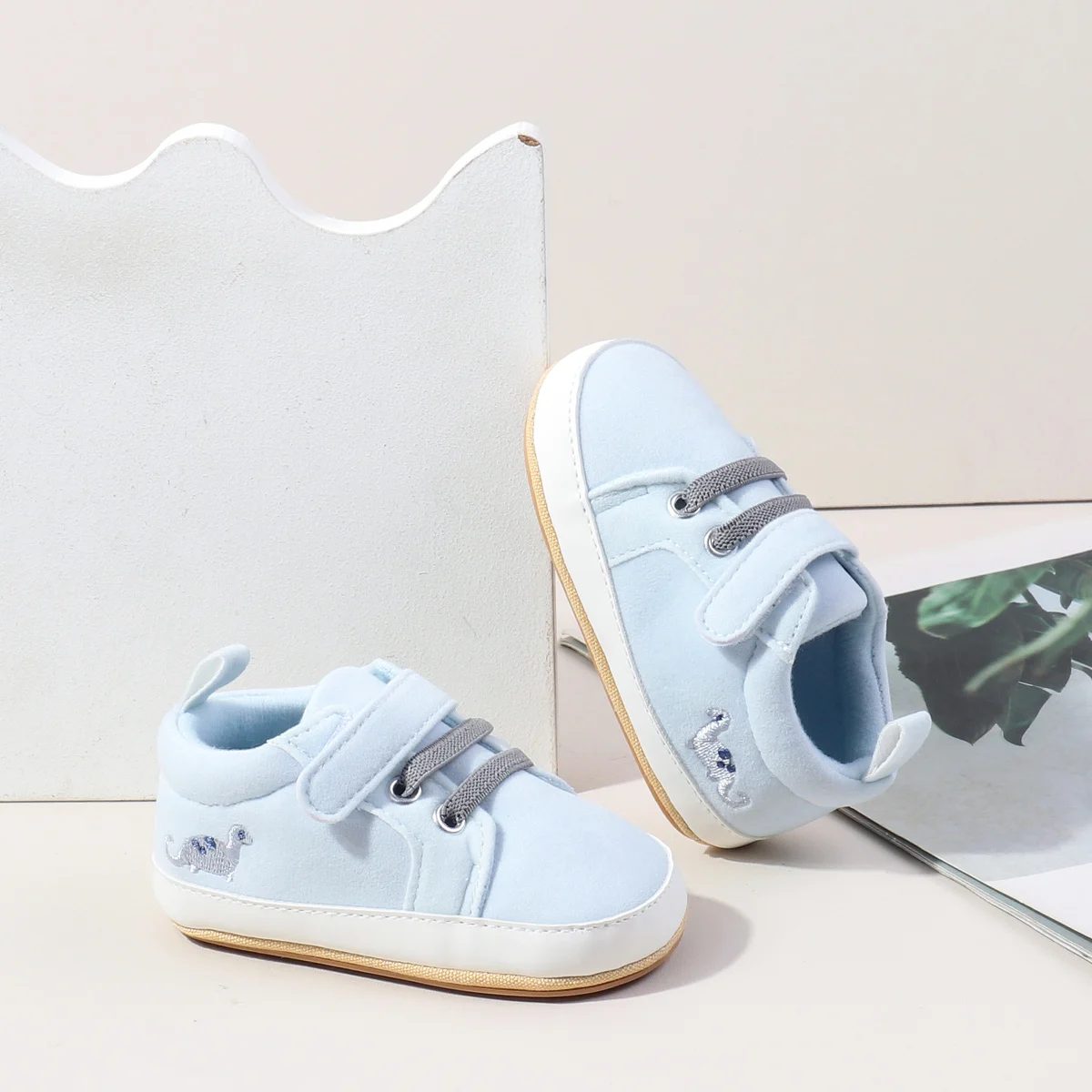 New Designs Hook&loop Design Anti-slip Soft Tpr Outsole Baby Boys Shoes Casual Sport Toddler Shoes details