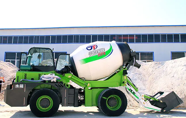 Factory Direct Sale 2.6 / 3.5 / 4 Cubic Meters New Mobile Self Loading Concrete Mixer Truck factory