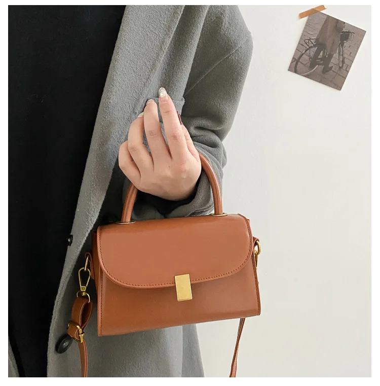 2022 Winter Fashion Single Shoulder Crossbody Cheap Ladies Bags Women