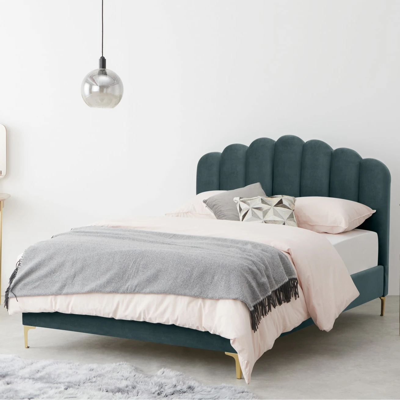 Italian Designer Modern Soft Wooden Fabric Double Queen King Size Bed