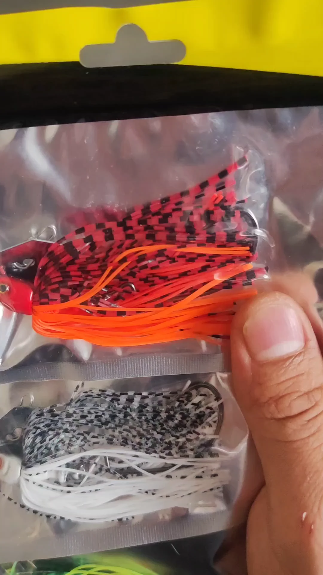 6 Esche Da Pesca Artificiali Buzzbait E Chatterbait Da 10 Cm - Set Mistralba Con Occhi 3D Per Acqua Dolce E Salata