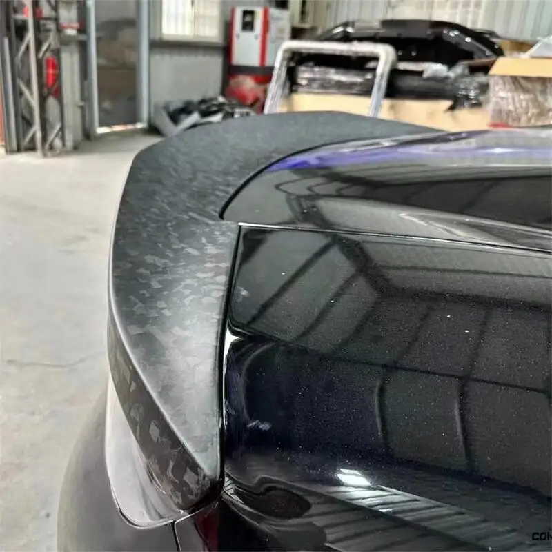 Spoiler Traseiro para Maserati MC20 foto 6