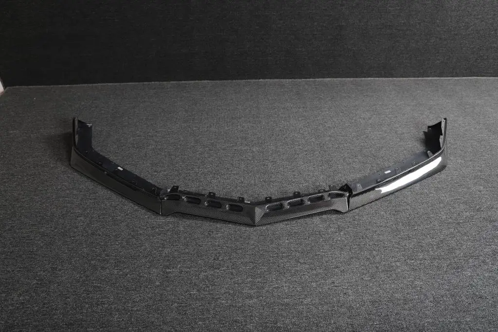 Carbon Fiber Z06 Front Bumper Splitter Lip Chin Spoiler for Chevrolet Corvette C8 Z06 Coupe 2023 2024