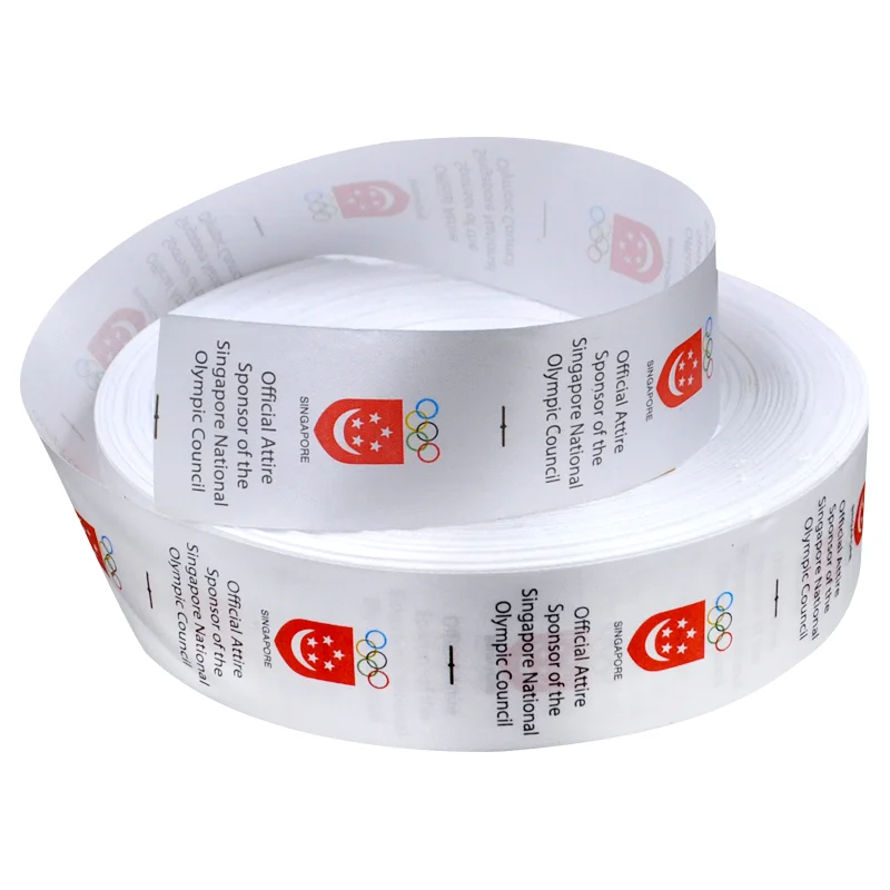 Пользовательские атласные этикетки для одежды