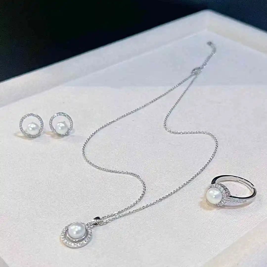 Minimalist Freshwater Pearl Jewelry Set
