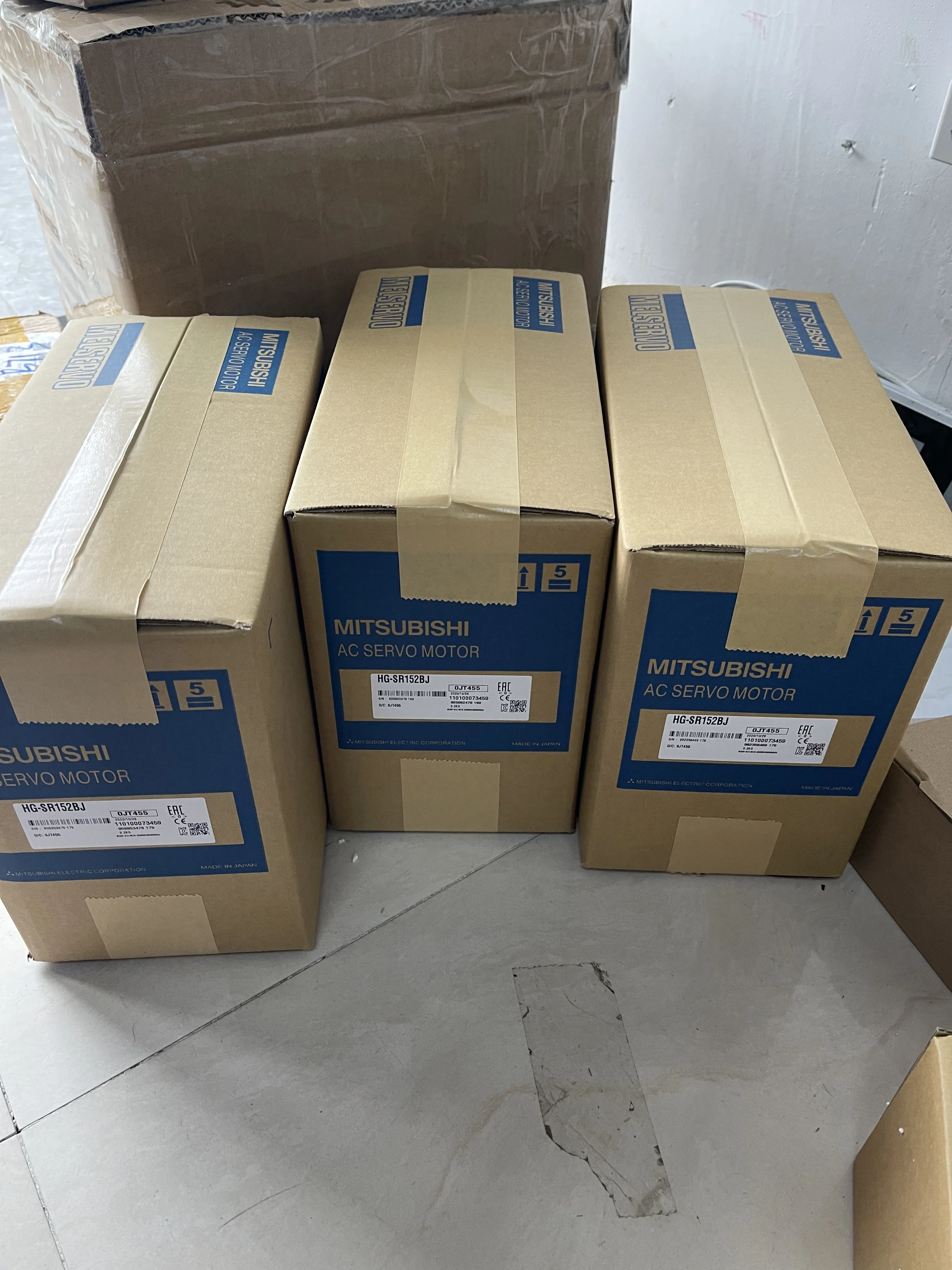 Mitsubishi AC Servo Motor HG-SR152BJ Mitsubishi AC Servo Motor HG-SR152BJ