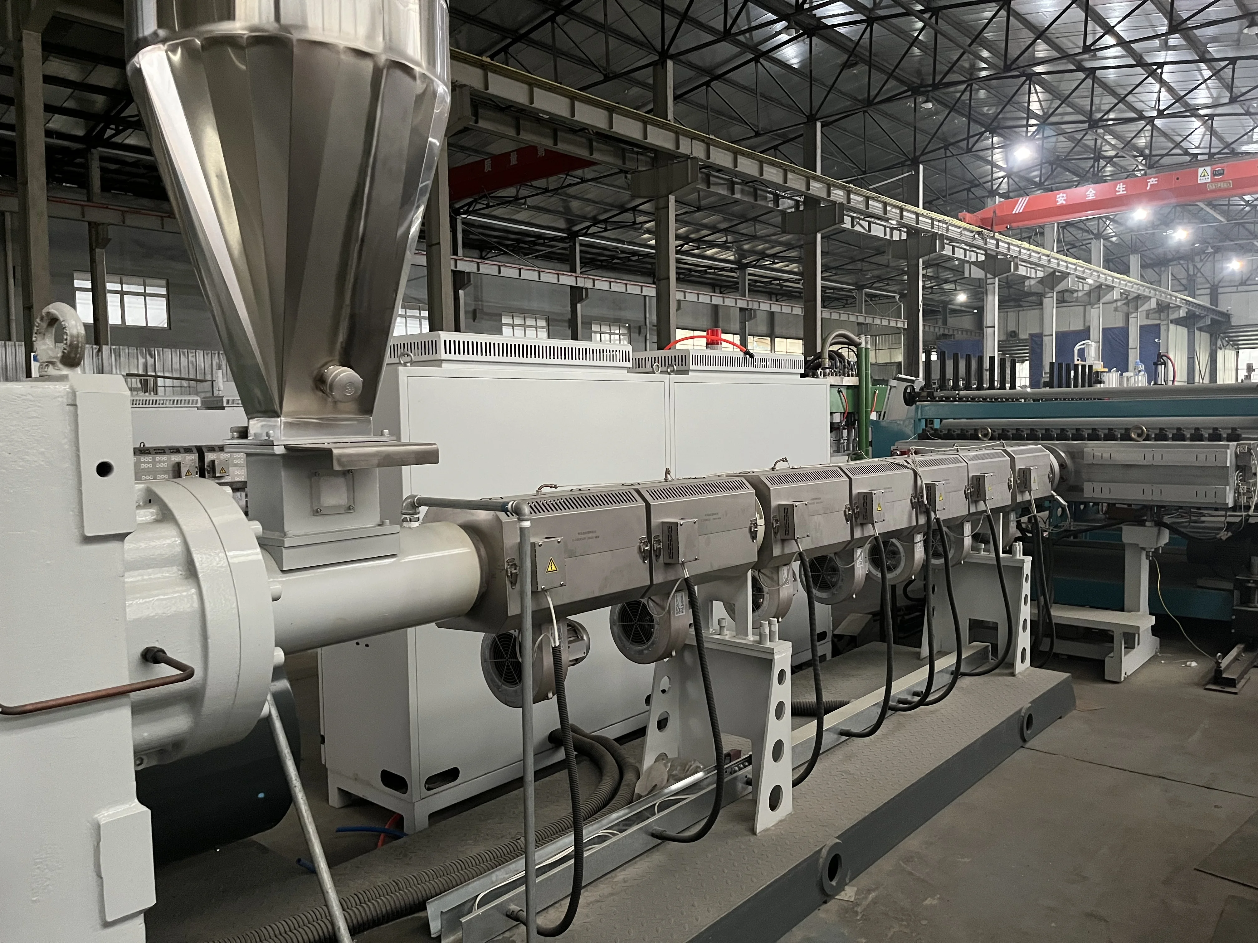 20-63mm PPR PE Pipe Tube Machine Making Plastic Power HDPE Conduit Tube ...