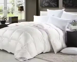 Hotel Goose Duck Feather Down Duvet Insert Filling Customized Size and Weight Comforter Quilt Insert Hotel Duvet 100% Cotton