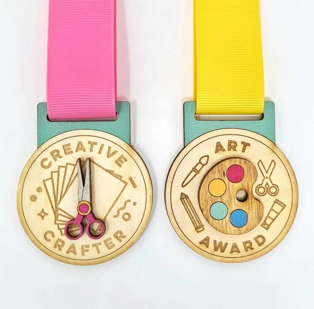 Custom Eco Friendly Unique Key Karate Soccer Football Sports Wood Medal Display Race Baseball Blank Printed Carving Wooden Medal