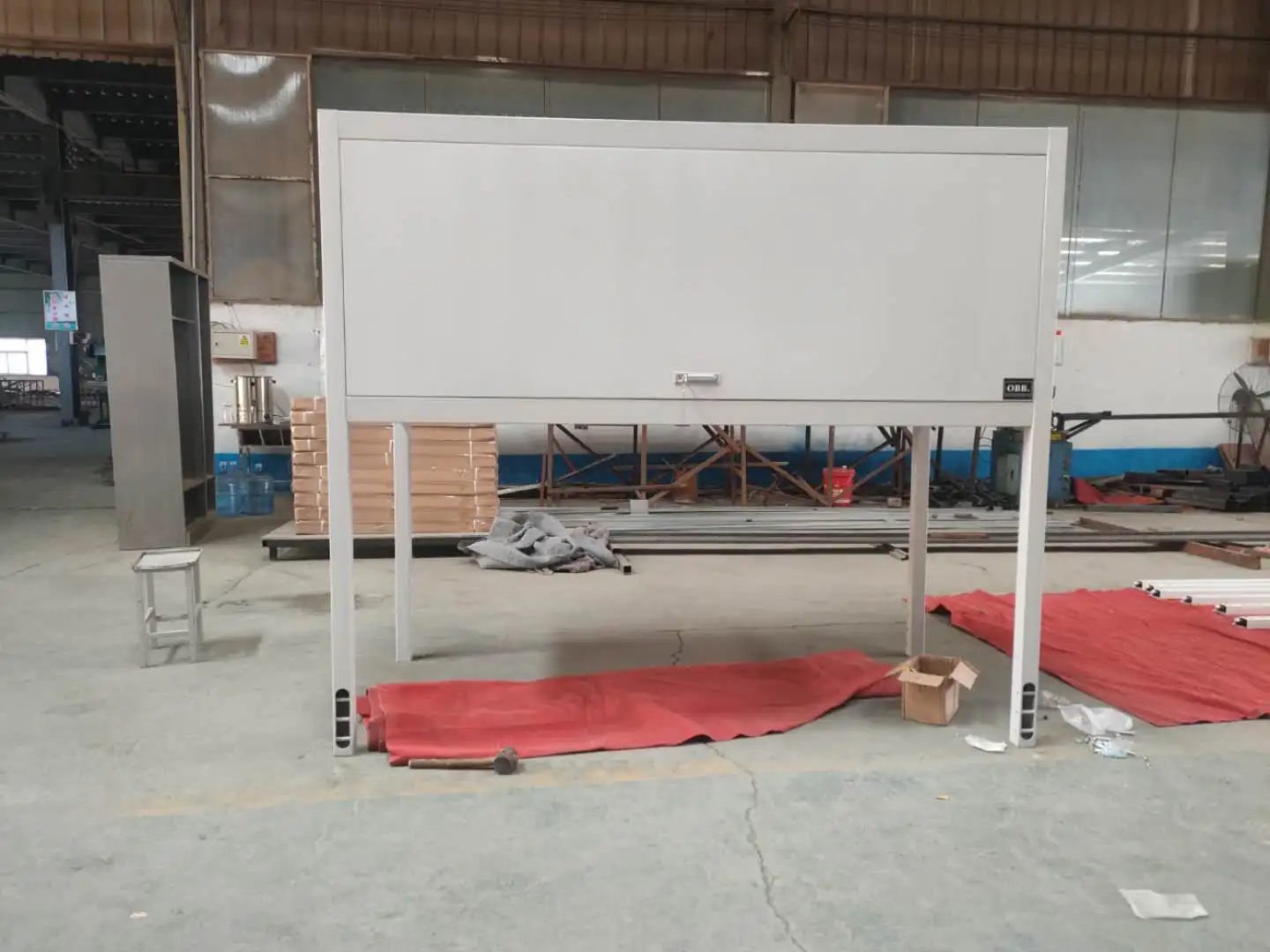 Metal Garage Storage Cabinets - Secure & Durable Solutions