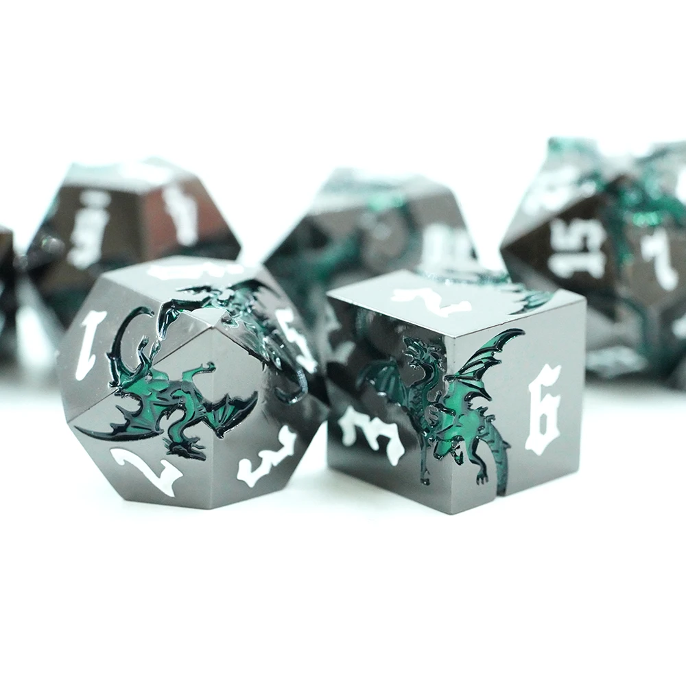 Glossy Black With Green Dragon Dnd Metal Dice Metallic Dnd Dice Set With White Number Dungeons and Dragon Dice for Tabletop Game factory