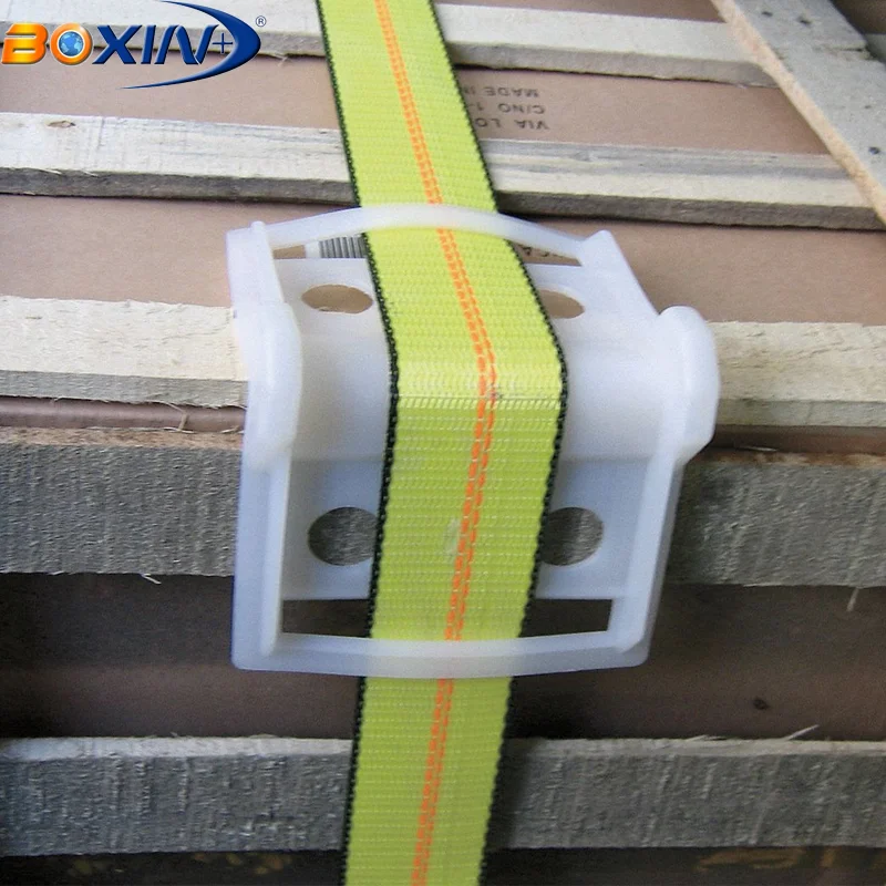 Black Heavy Duty Plastic Edge Corner Protectors For Tie Down Straps