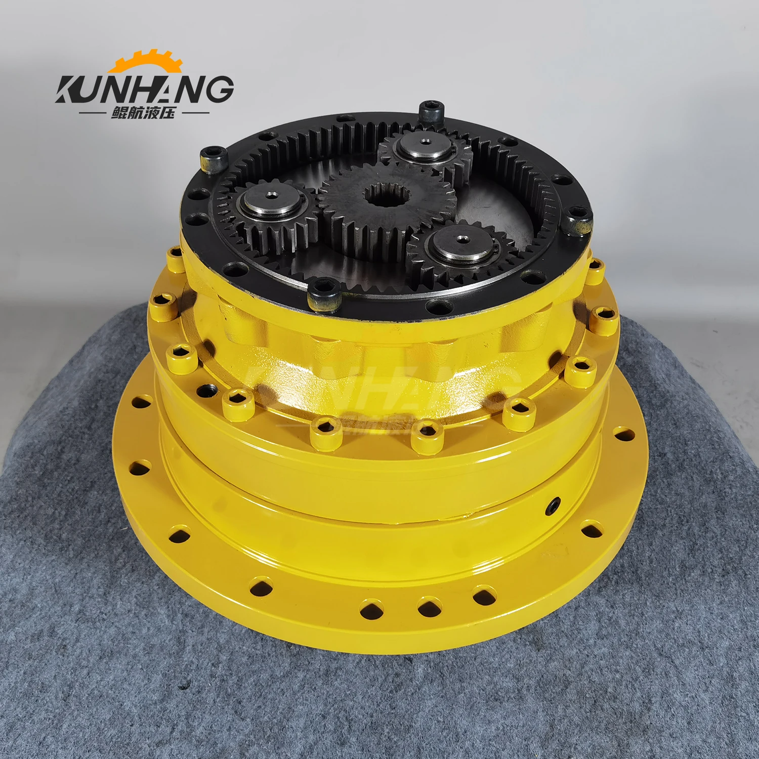 31Q8-11141 Swing Reduction Gearbox for Hyundai Excavators
