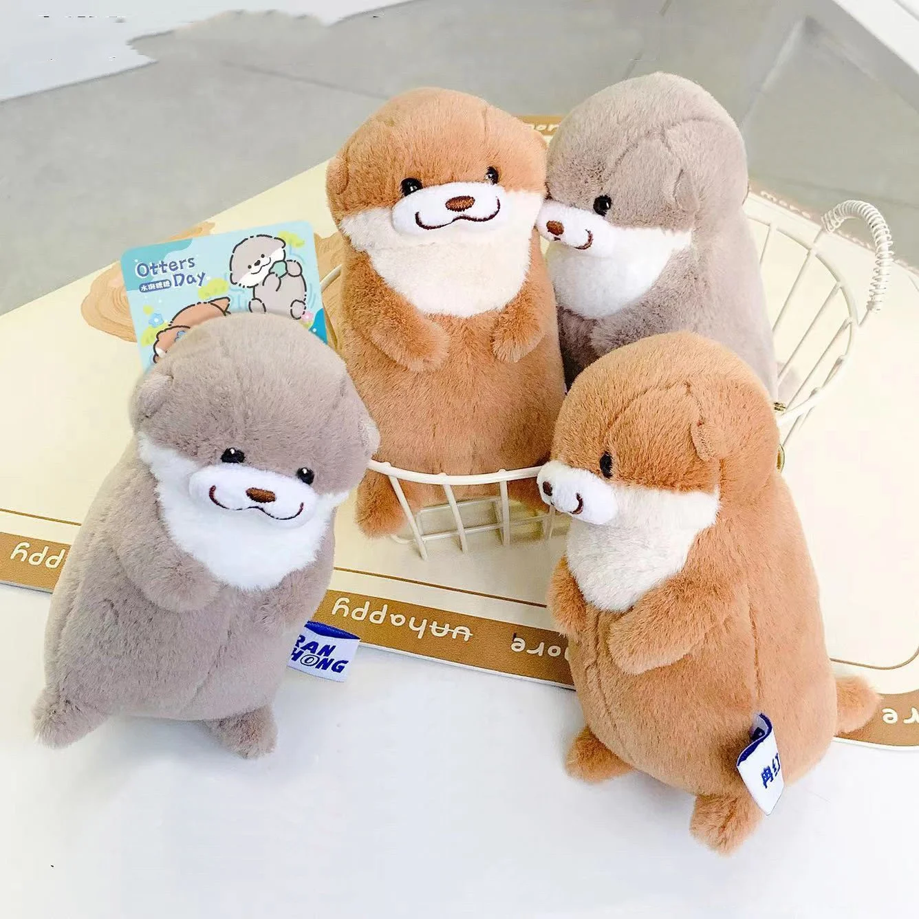 NICI – Porte-clés Loutre Oda 10cm – Peluche Recyclée, Ami Durable, Anneau Pour Clés Et Sac, Collection Les Amis De La Forêt