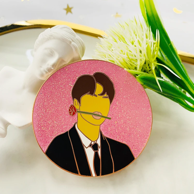 Free Sample Bulk Enamel Pin Custom Metal Logo Hard Enamel Pin Animation Idol Brooch Badge Kpop Glitter Lapel Pin Custom