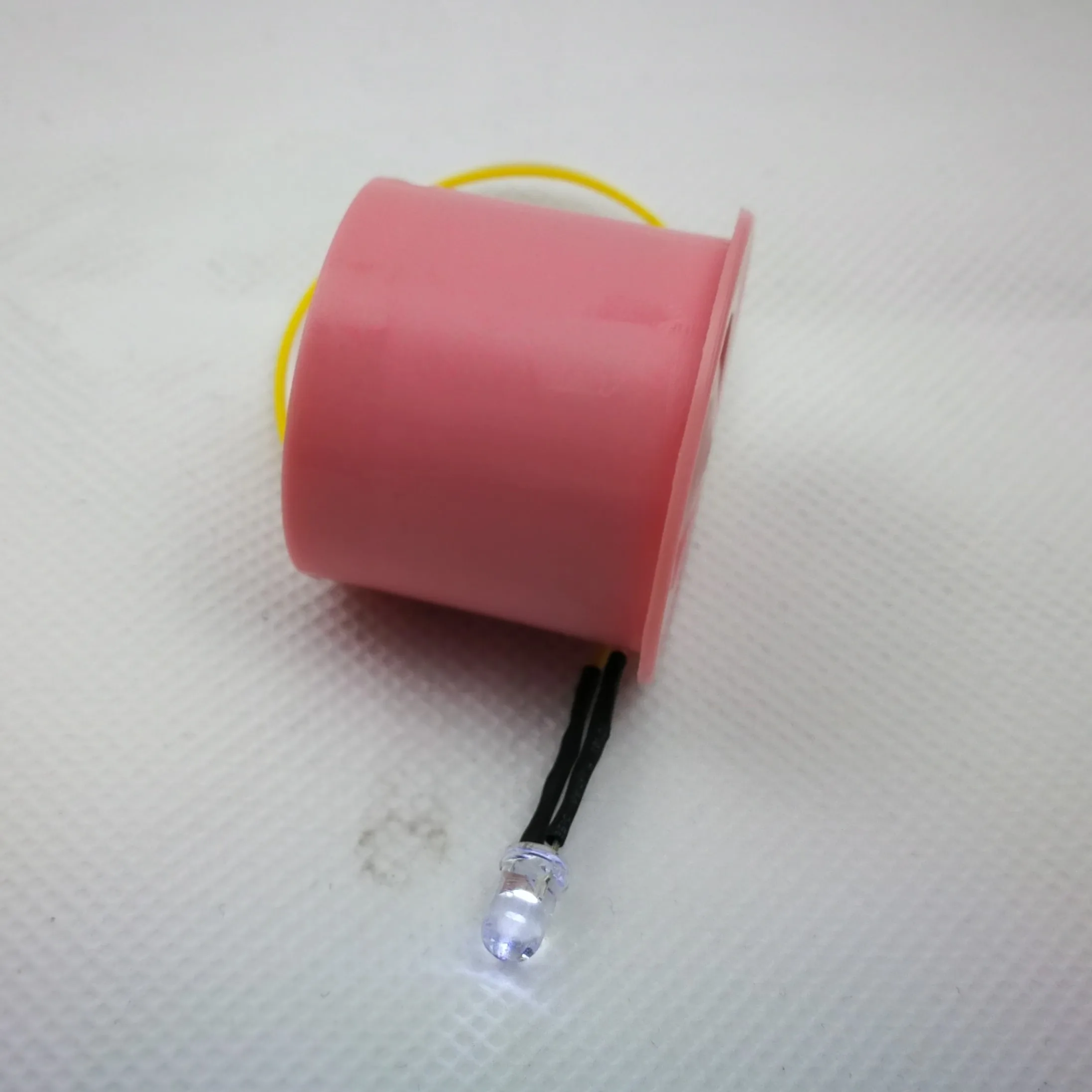 Programmable recordable sound module musical chip for greeting cards and toys