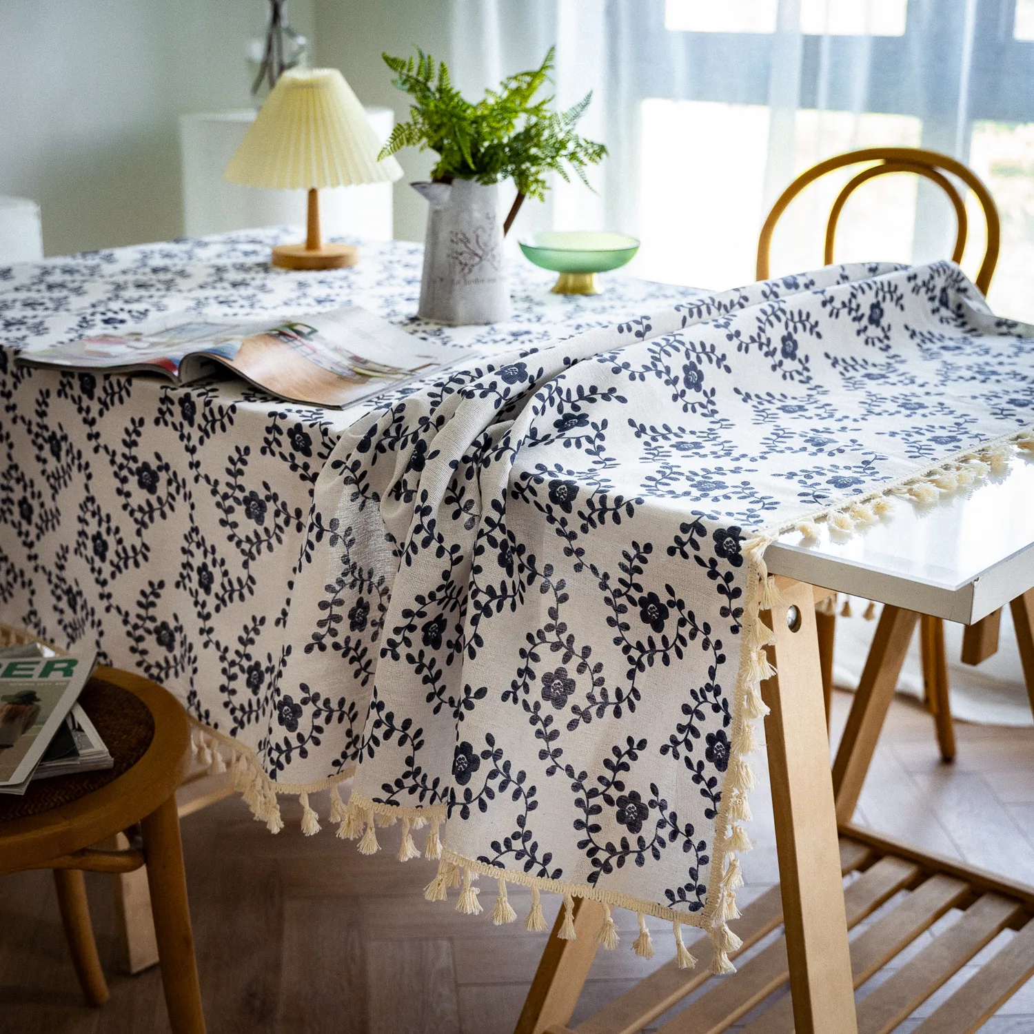 Edge Tassel Flower Fabric Table Cover New Design Table Cloth Printed Customized Tablecloth
