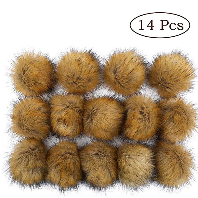 Помпон из натурального меха енота 6-18