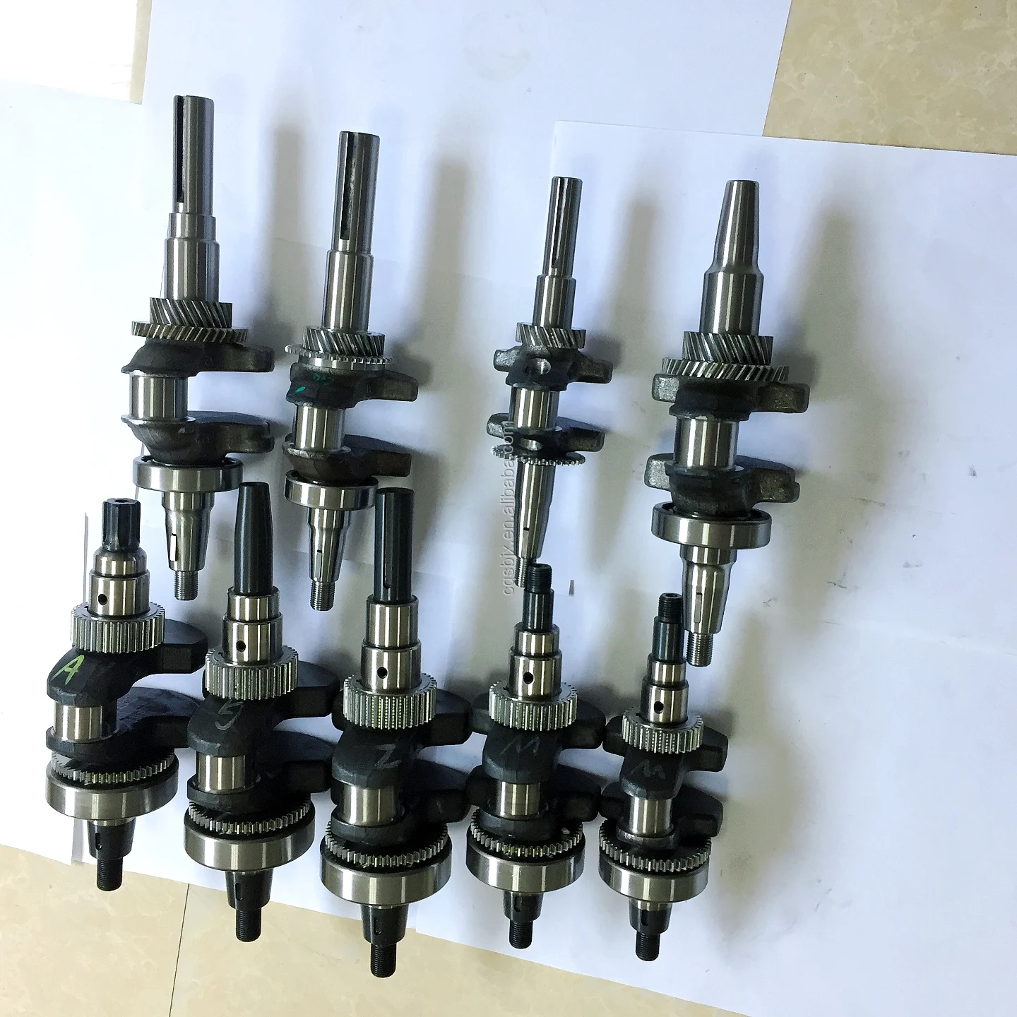 High Quality Steel Forged Motorcycle Crankshaft 48-58HRC Hardness for Spacy 110cc Engine with One Year Warranty