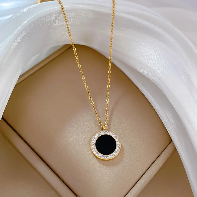 Round Onyx Luxury Crystal Rhinestones Necklace for Women