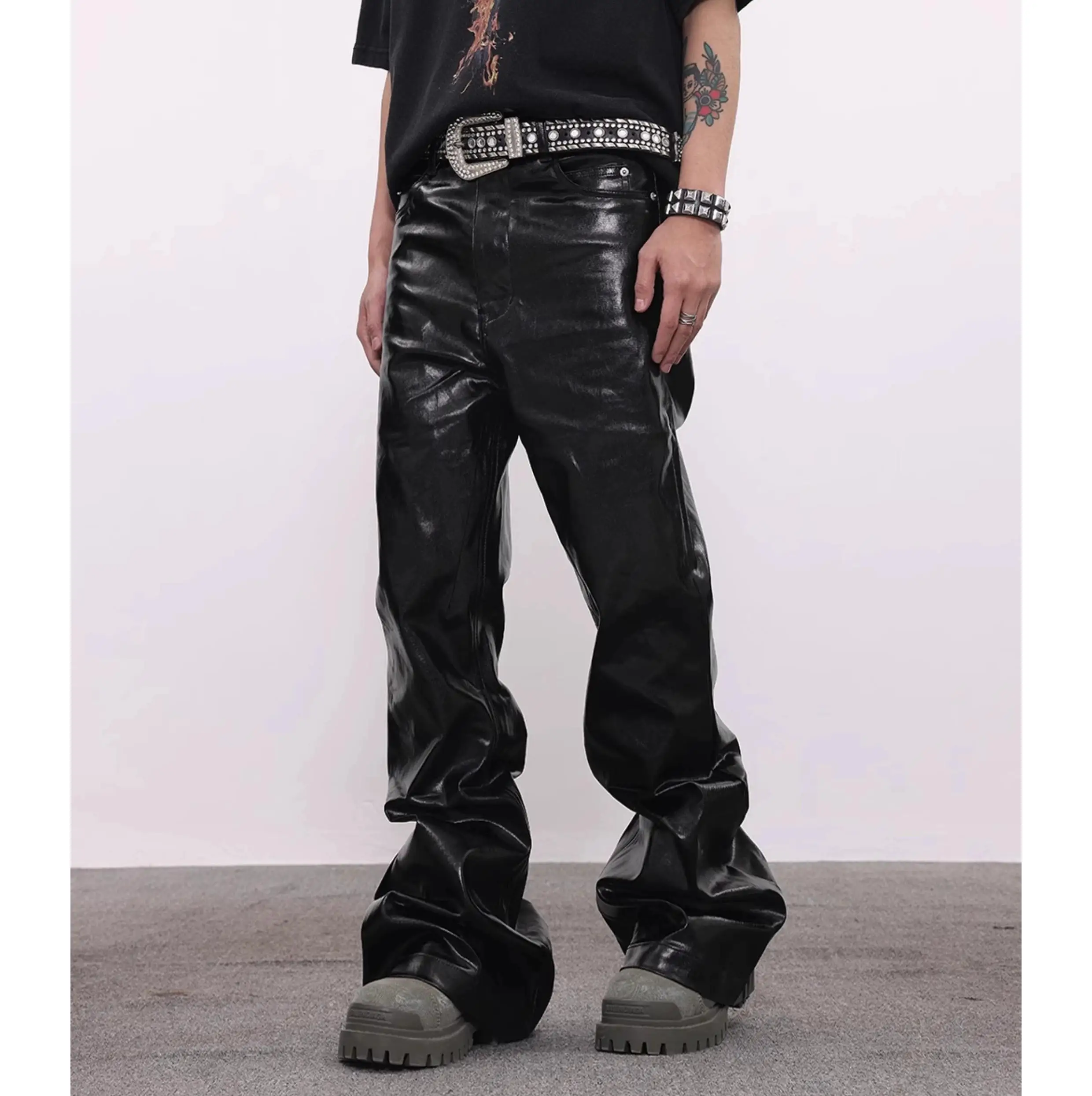 パンツ Waxed coating baggy denim pants archive Custom Men's Wax Coated Denim Jeans - Streetwear Style