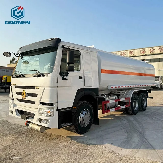 Made in China Used 4x2 6wheel 5000L-8000L Multipurpose Mini Fuel Tanker Truck