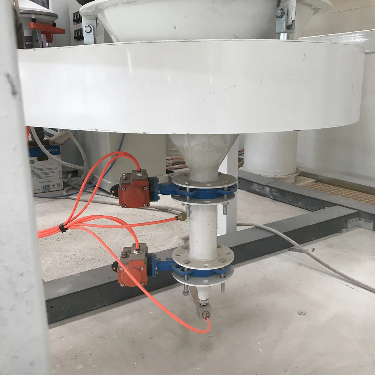 Best Selling Cyclone Dust Collectors Cyclone/Industrial Cyclone Separator for Plastic or Metal Production