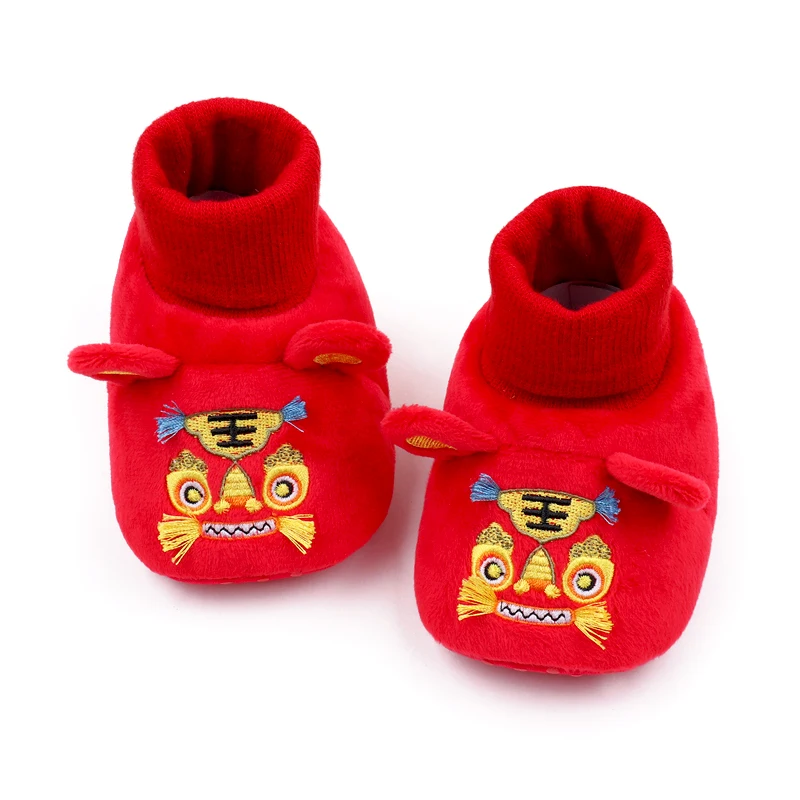 New Year Festive Red Tiger-head Shoes Soft-soled Baby Walking Shoes Winter Anti-drop Baby Floor Socks and Shoes supplier