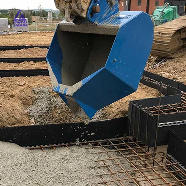 培土器 日立ZX225USLC-6混凝土浇筑铲斗挖掘机混凝土铲斗搅拌机混凝土