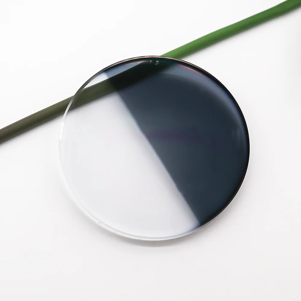 
Danyang wholesale 1.56 fast change grey photochromic lens maat optical 