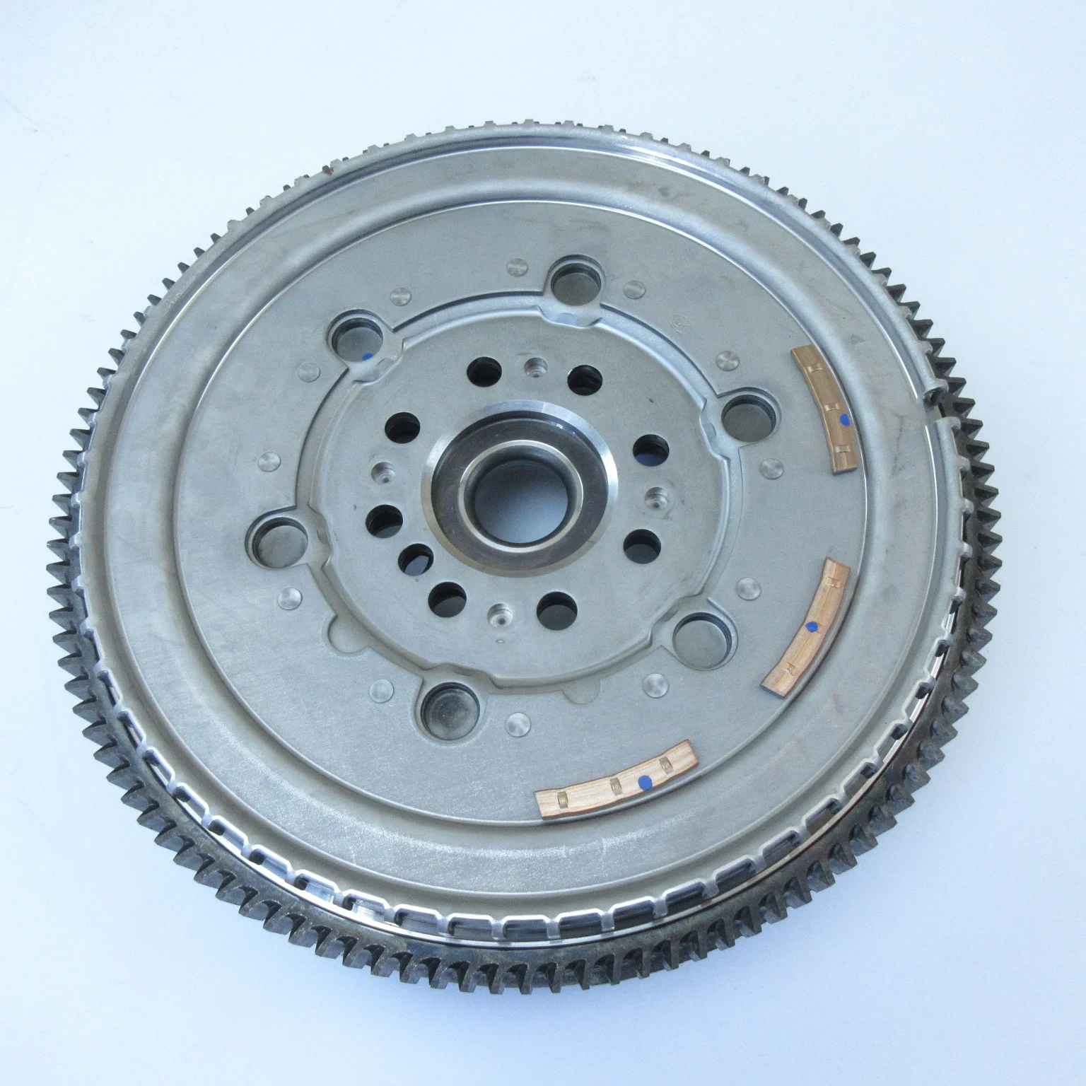 1748420 Genuine Flywheel for Ford Transit 4C11 6477 BA 4C11 6477 DA 1858770
