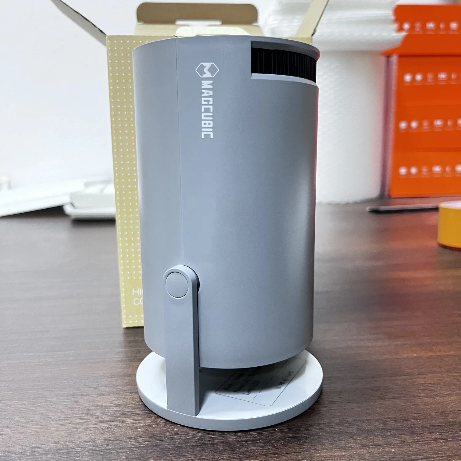 MAGCUBIC HY300PRO スマートプロジェクター Magcubic HY300 Pro Mini Projector – Portable 4K for Home