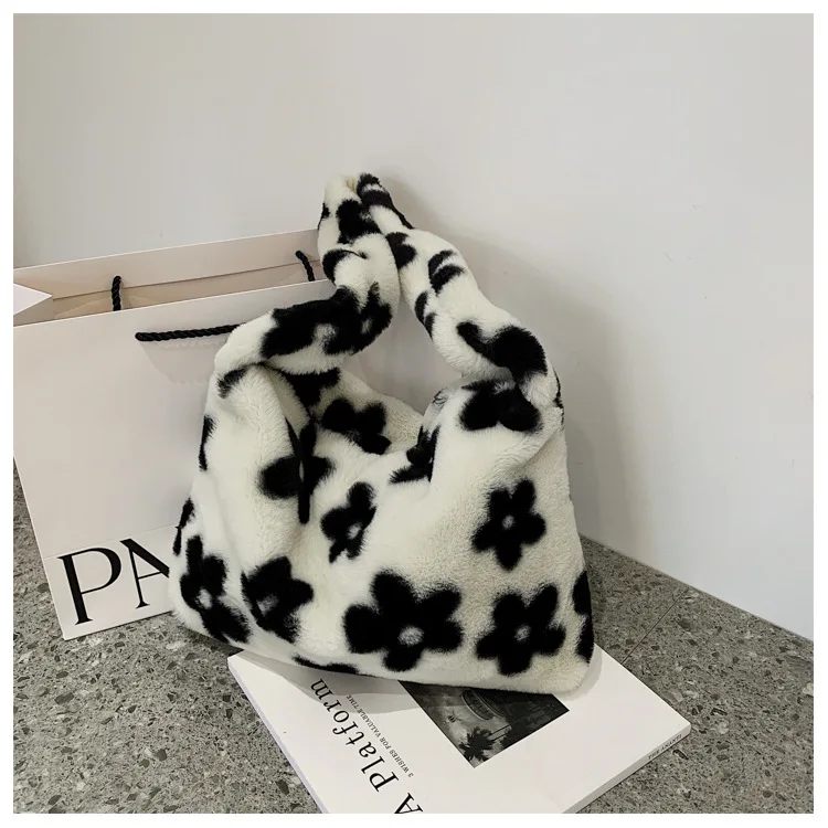 fluffy tote bag flower