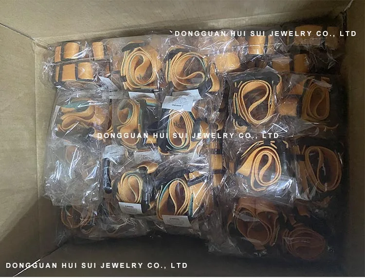 Low Price Custom Lanyards Pen Holder Lanyard With Rubber Silicone Ring