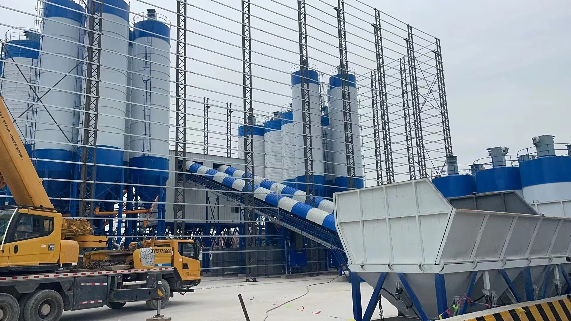 7*24h Continuous Production Concrete Batching Plants Mobile Concrete ...