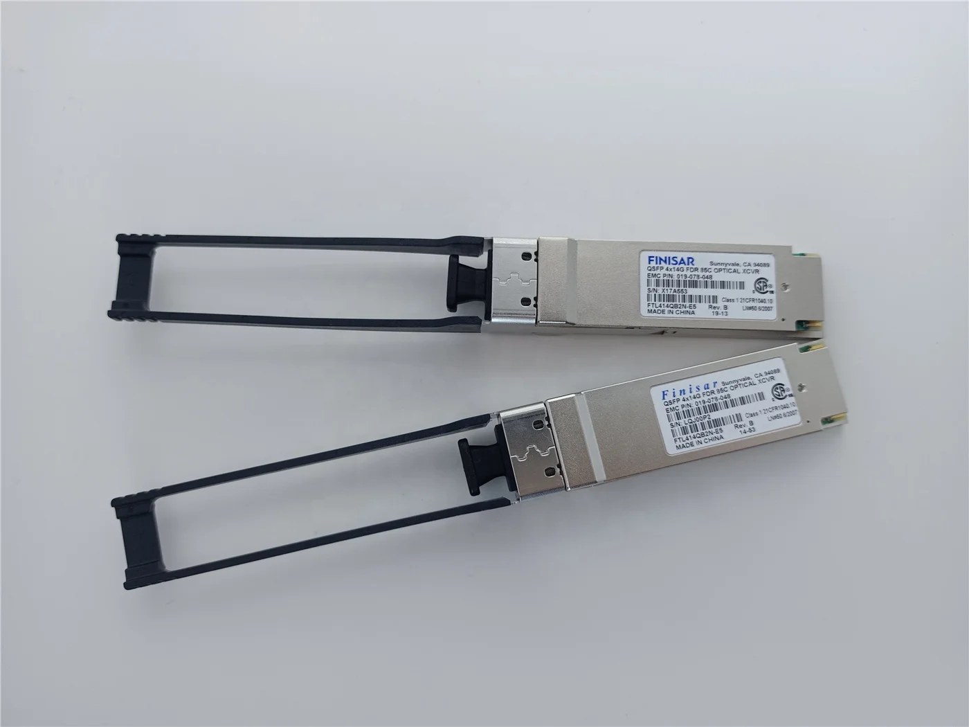 Finisar FTL414QB2N-E5 QSFP56 4x14g FDR 85C 56gbps 850nm