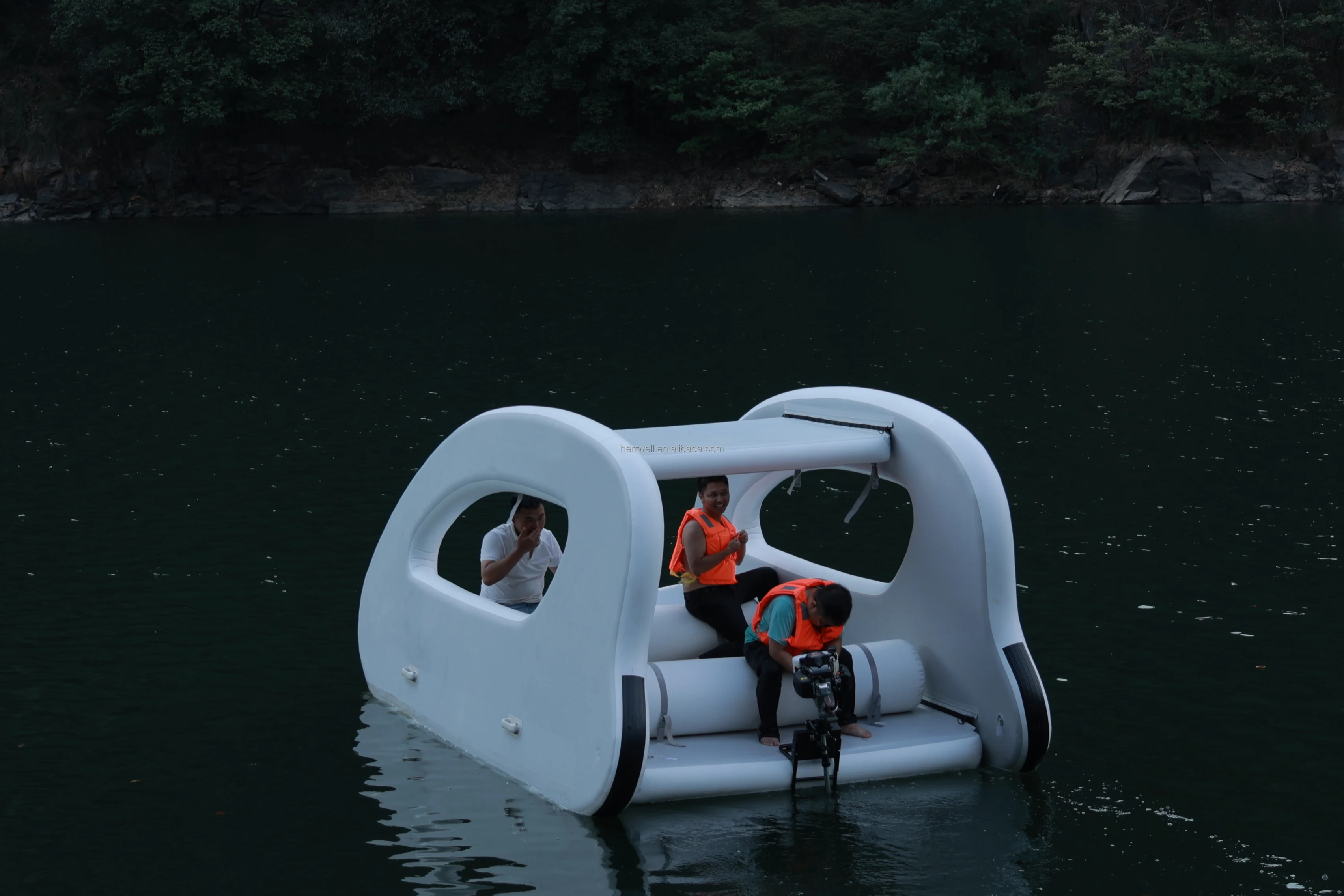 Luxury Electric Inflatable Catamaran PVC Floating Boat for Outdoor Drifting & Fishing Sport Yacht Pedals for Sports Yachting