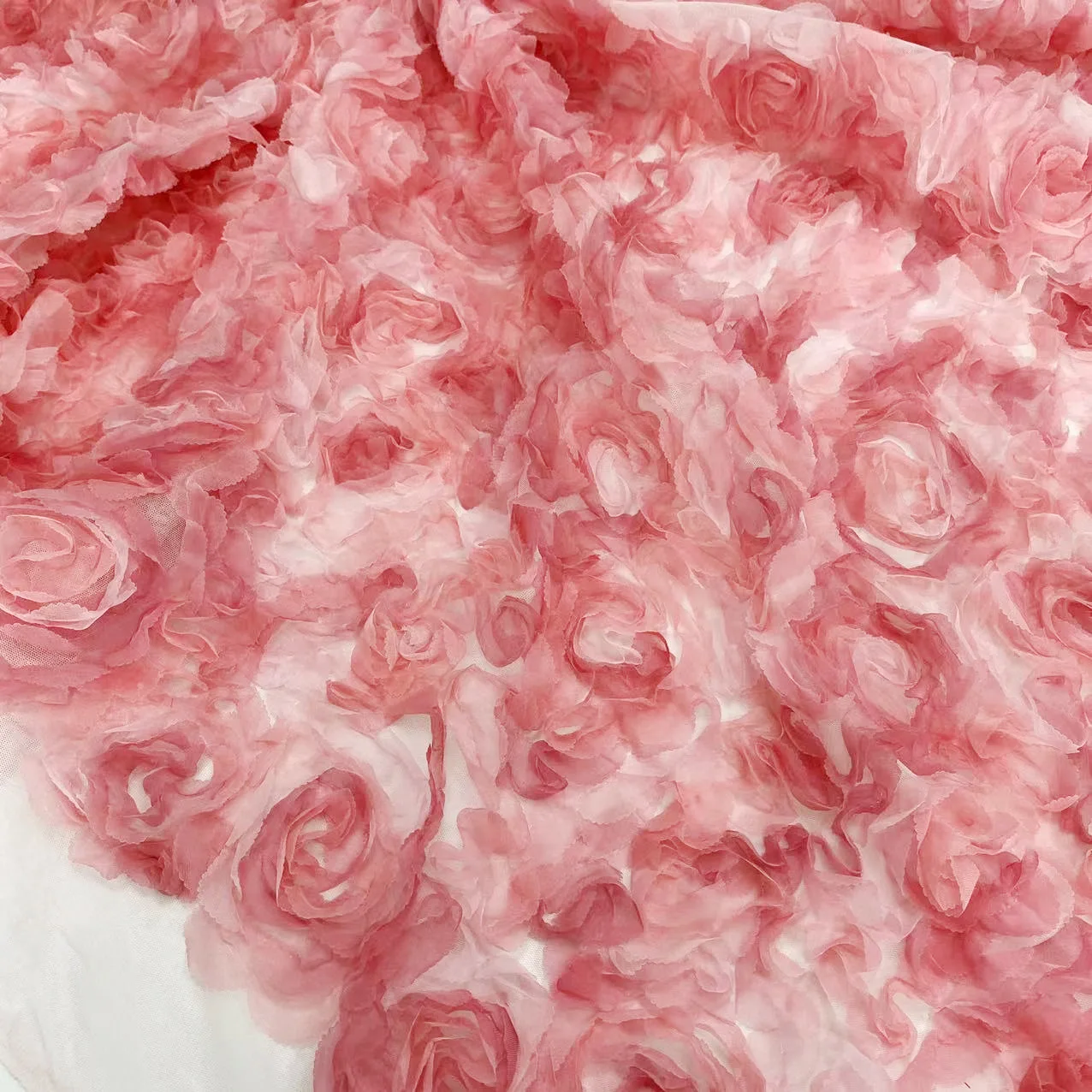 TDS002 New Arrival Gradient 3D Rose Flower Embroidered Tulle Lace Fabric Lightweight 100% Polyester Chiffon for Dresses
