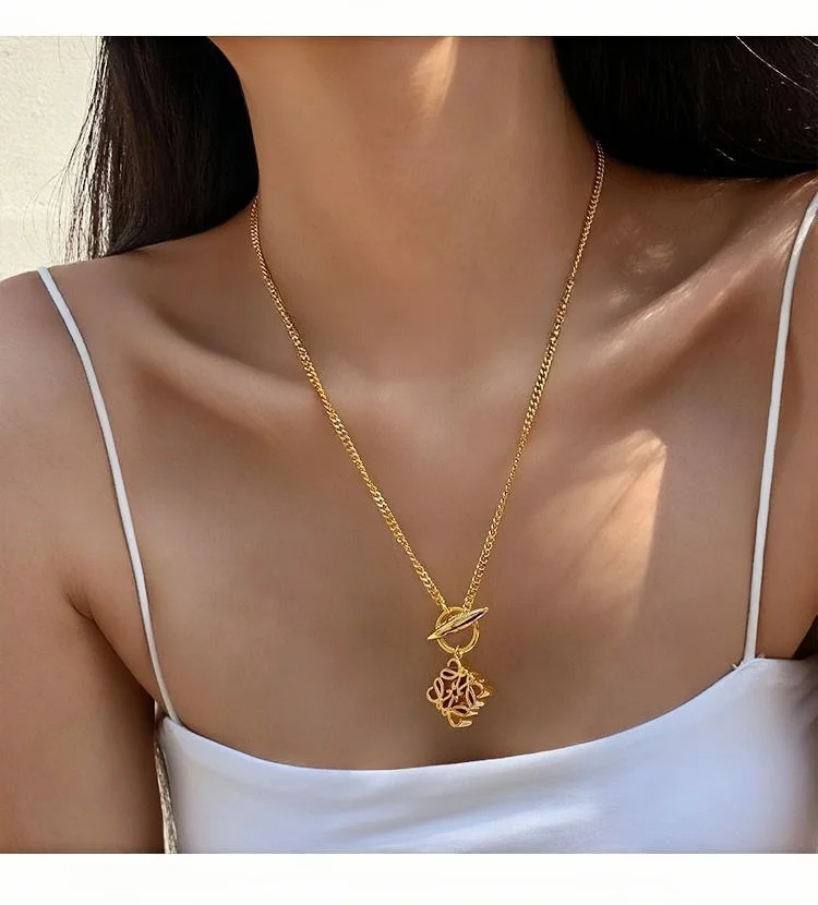 High-End Luxury Gold Necklace Jewelry Accessories for Teenage Christmas Gift Personalized Jewelry Designs Long Chain Necklaces