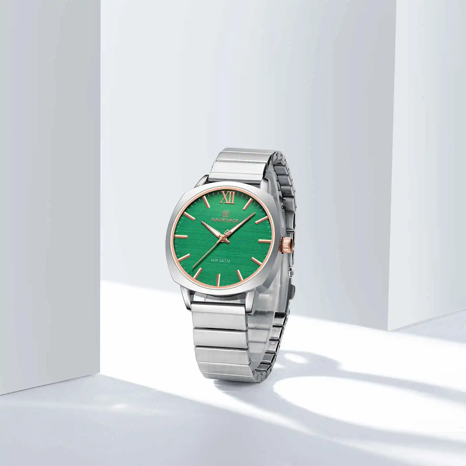 NAVIFORCE 5044 Women's Watches Quartz Watch Waterproof Stainless Steel Strap Rose Gold Watch for Women Luxury Ladies Wristwatch