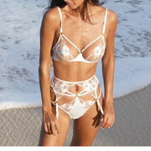 Luxury White Floral 3-PC Garter Set for Girls Sexy Night Mesh See-Through Lingerie with Embroidery Lace Bow Decorations