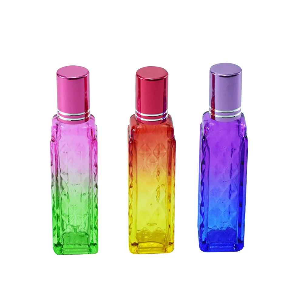 15 ml di stock all'ingrosso di colori misti sfumati quadrati di vetro a strisce bottiglia di olio essenziale con tappo colorato foderato