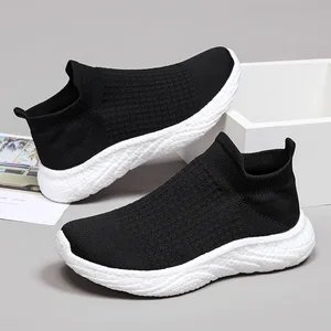 Men's Casual Sports Shoes Low Top Lightweight Breathable Design Comfort Flexibility Mesh Lining Walking Shoes